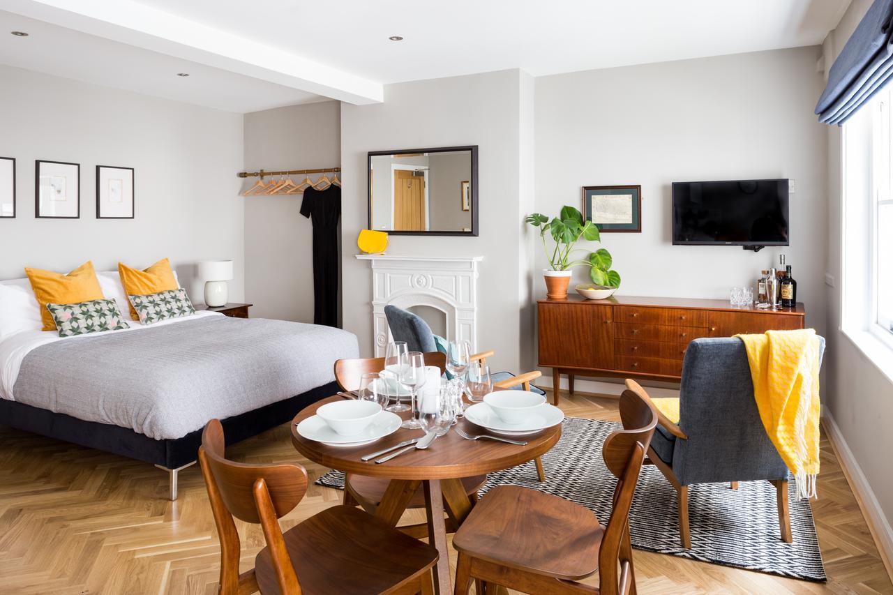 Cuckooz Mansion House Apartment
